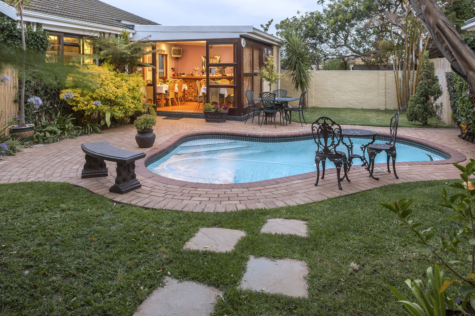 Algoa Guest House Summerstrand Port Elizabeth Eksteriør billede